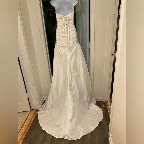 Moonlight Bridal White Wedding Dress - Picture 4 of 16